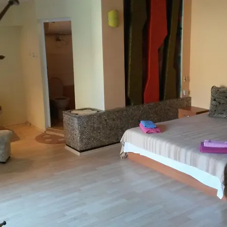 Apartment за гости първи май