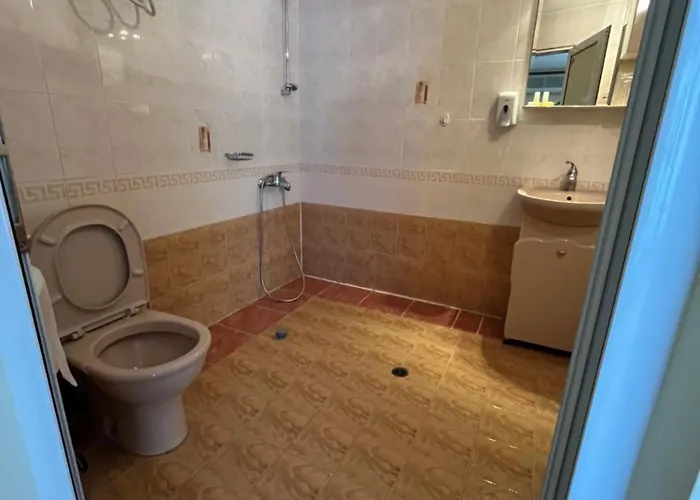 за гости първи май